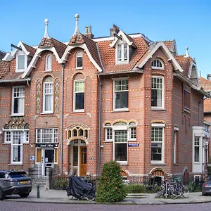 Отель Atlas Vondelpark